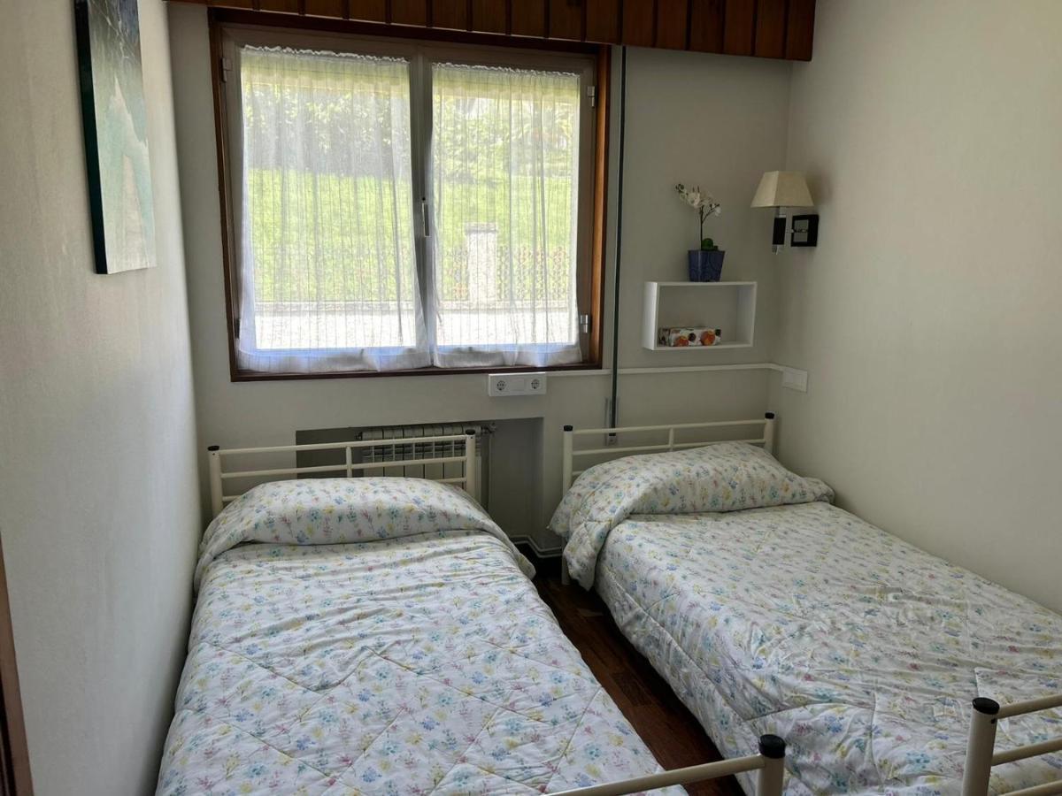 Villa Amelia Llanes Esterno foto